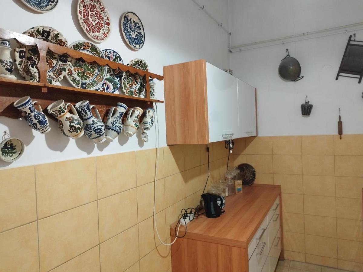 Bross1 Appartement Boedapest Buitenkant foto